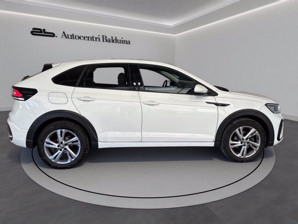 https://cdn-sm.caraffinity.it/images/vehicles/4680054/2/large