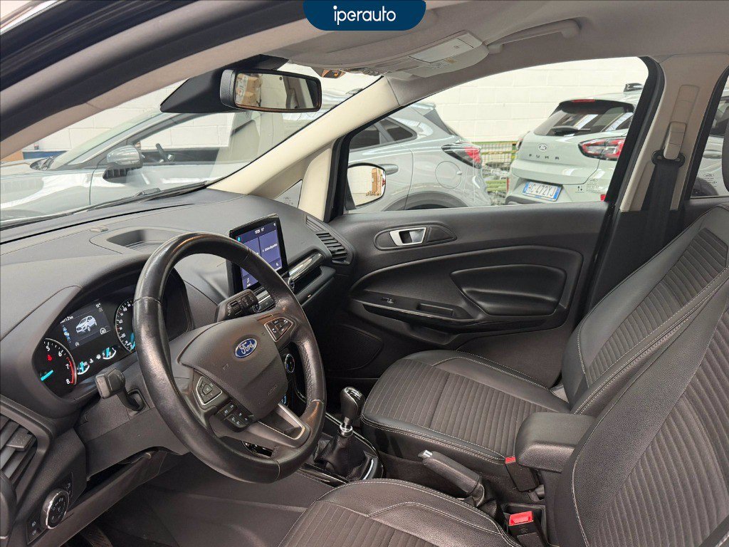 https://cdn-sm.caraffinity.it/images/vehicles/4685207/6/large