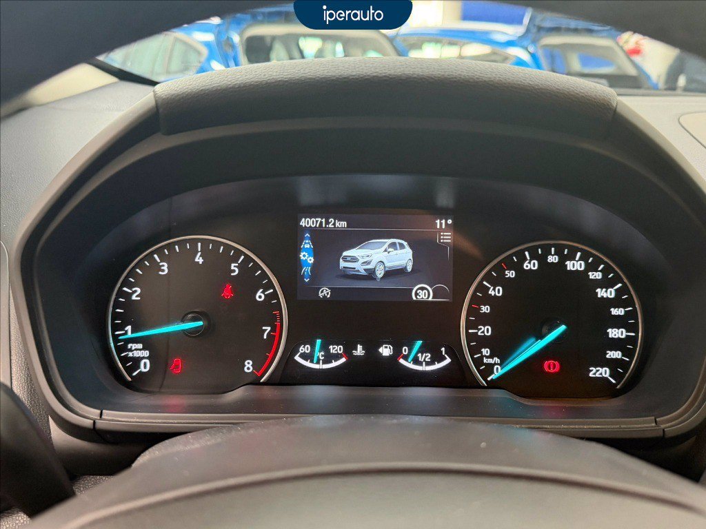 https://cdn-sm.caraffinity.it/images/vehicles/4685207/8/large
