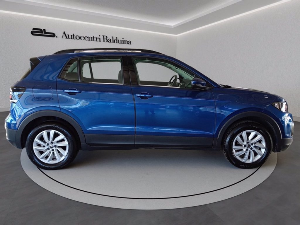 https://cdn-sm.caraffinity.it/images/vehicles/4687422/2/large