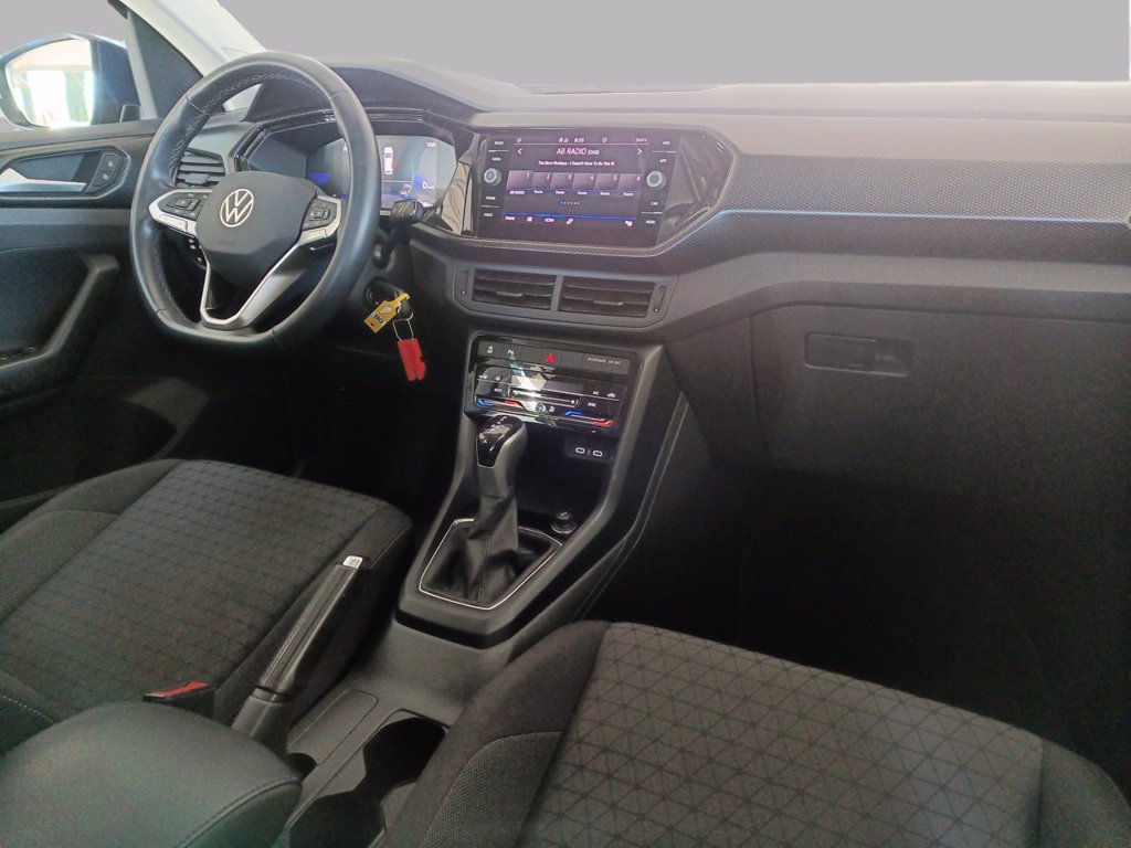 https://cdn-sm.caraffinity.it/images/vehicles/4687422/7/large