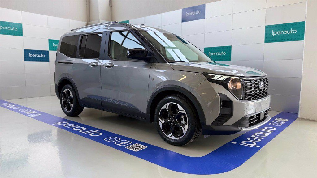 https://cdn-sm.caraffinity.it/images/vehicles/4691189/0/large?format=jpeg