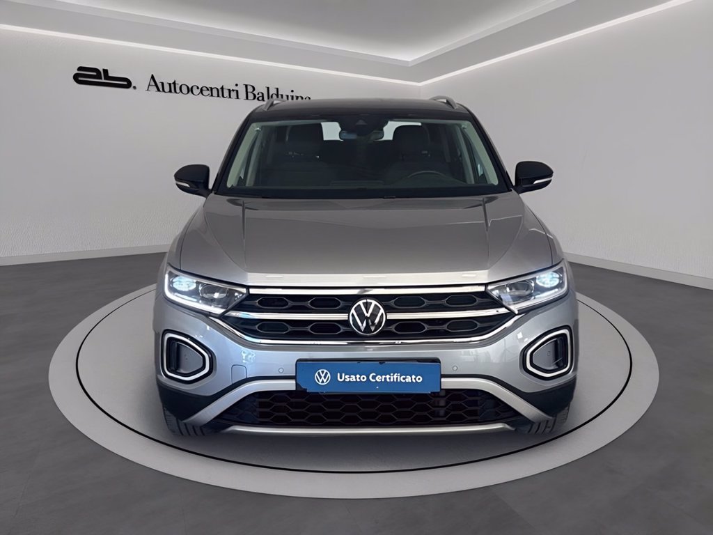 https://cdn-sm.caraffinity.it/images/vehicles/4691361/1/large