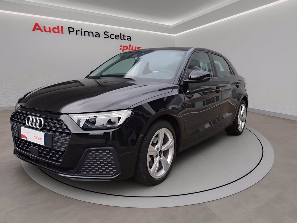 https://cdn-sm.caraffinity.it/images/vehicles/4692116/0/large?format=jpeg