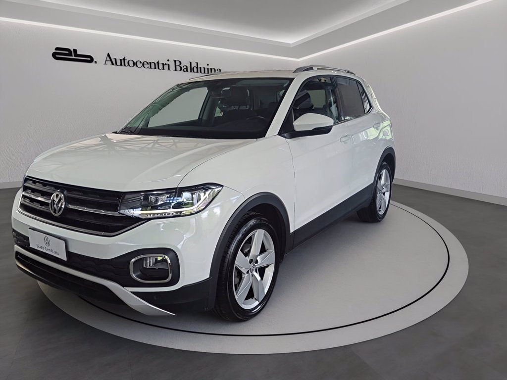 https://cdn-sm.caraffinity.it/images/vehicles/4695796/0/large?format=jpeg