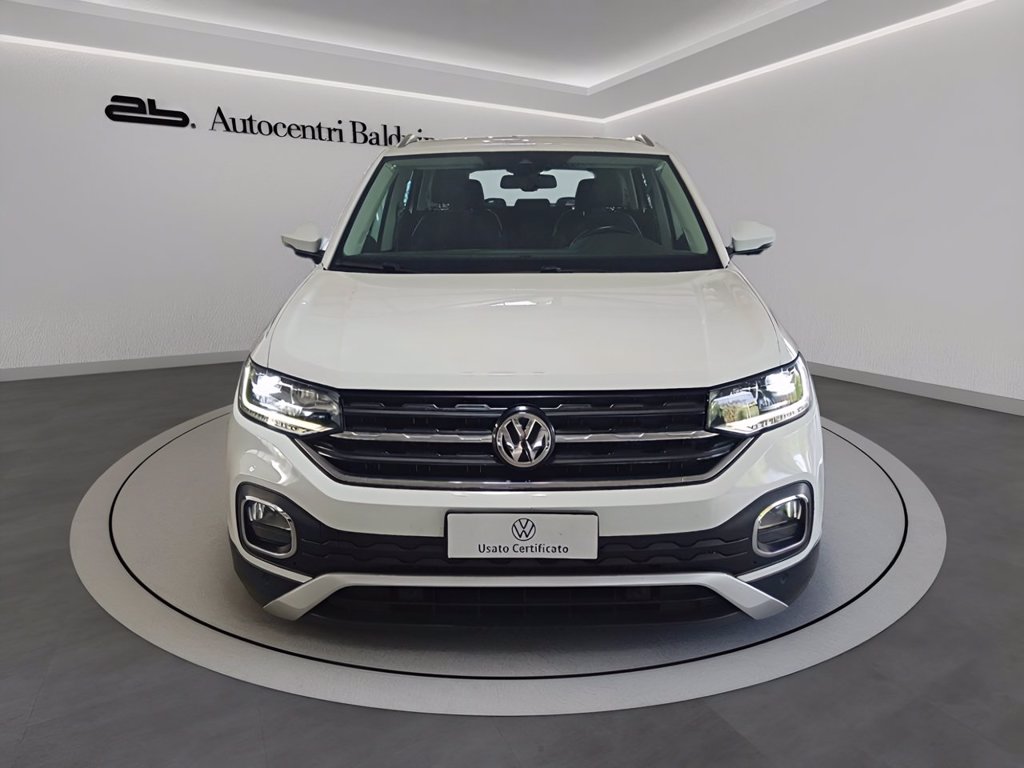 https://cdn-sm.caraffinity.it/images/vehicles/4695796/1/large