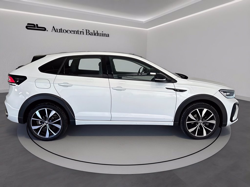 https://cdn-sm.caraffinity.it/images/vehicles/4696647/2/large