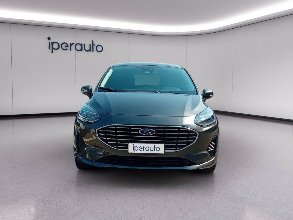 https://cdn-sm.caraffinity.it/images/vehicles/4698368/7/large