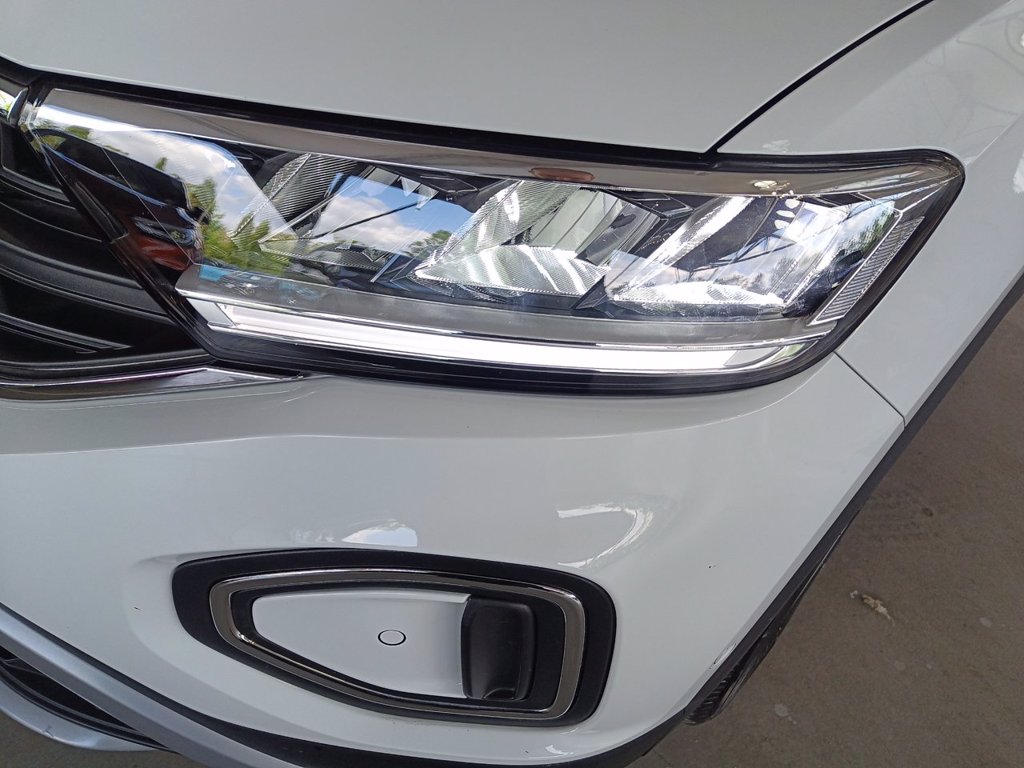 https://cdn-sm.caraffinity.it/images/vehicles/4699348/5/large