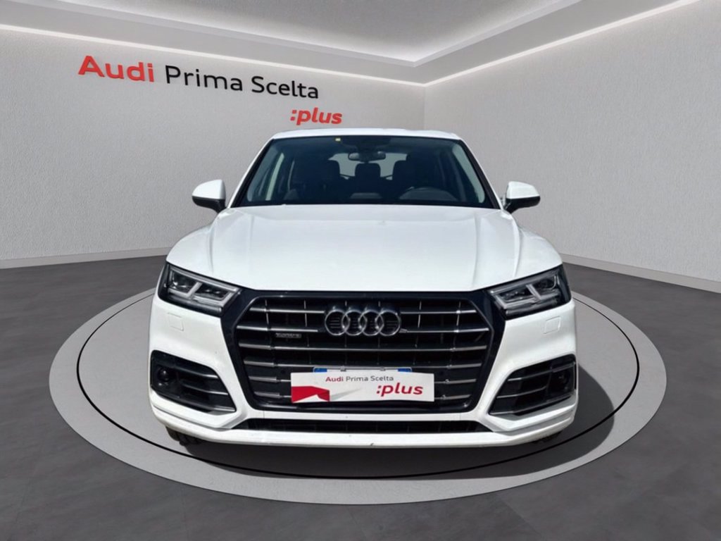 https://cdn-sm.caraffinity.it/images/vehicles/4701735/1/large