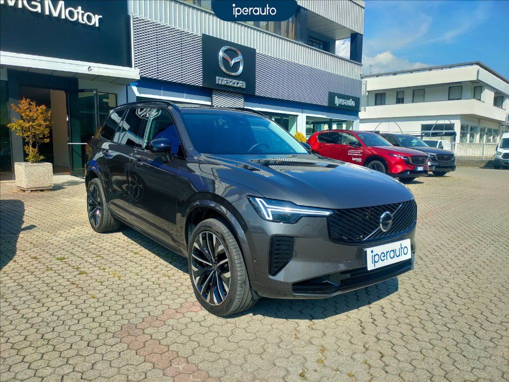 https://cdn-sm.caraffinity.it/images/vehicles/4704480/3/large