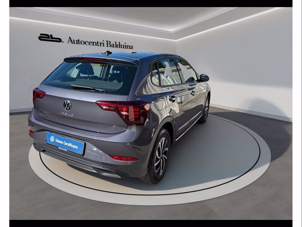 https://cdn-sm.caraffinity.it/images/vehicles/4705487/3/large