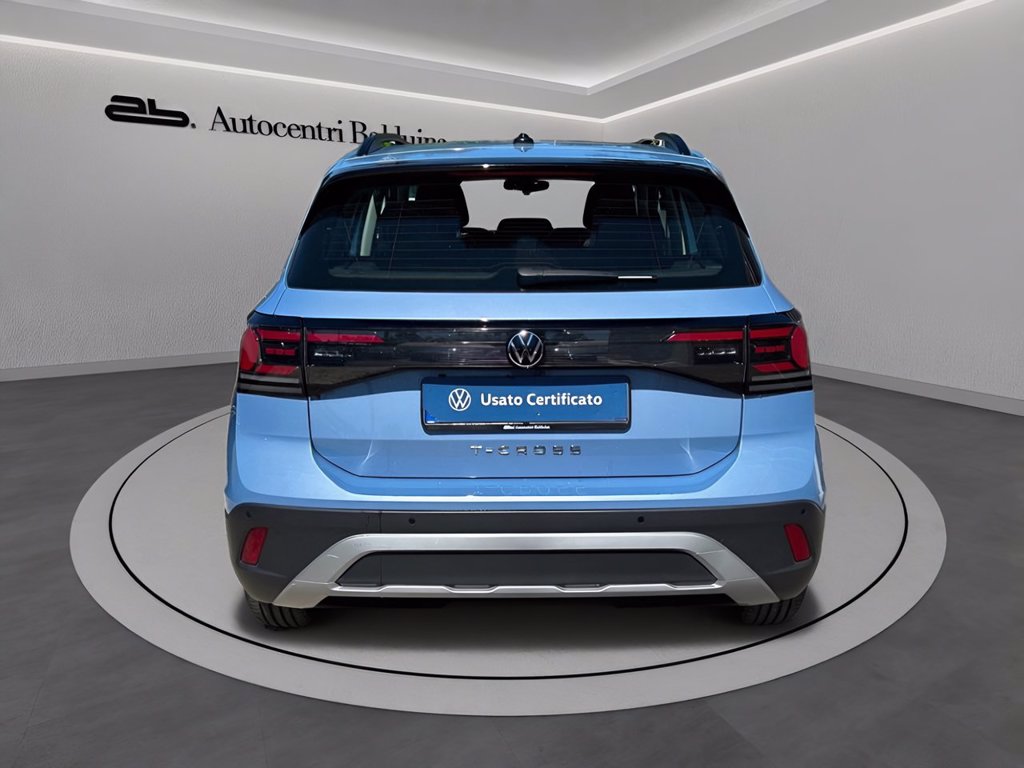 https://cdn-sm.caraffinity.it/images/vehicles/4705491/4/large