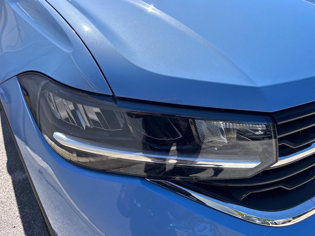https://cdn-sm.caraffinity.it/images/vehicles/4705491/5/large