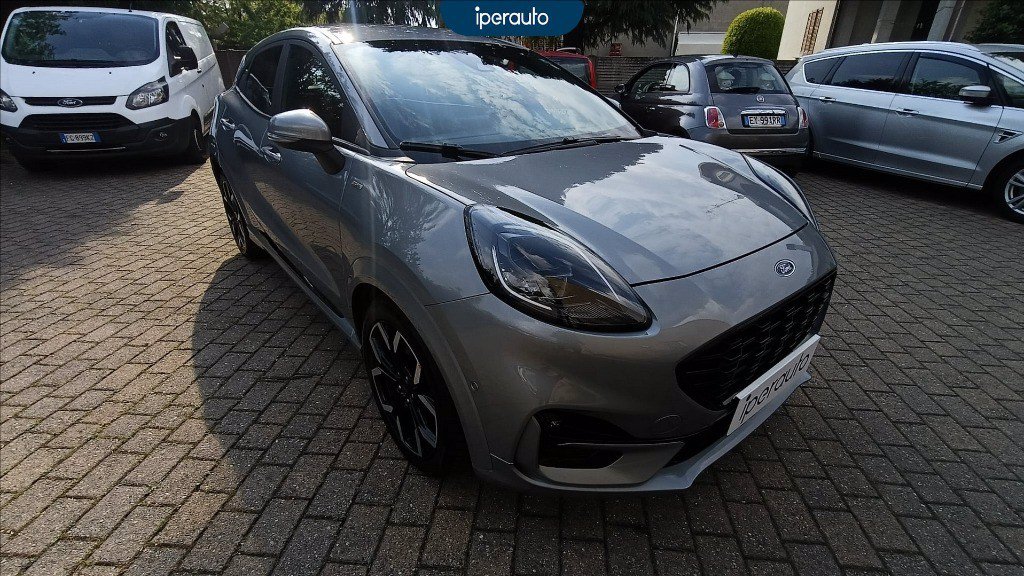 https://cdn-sm.caraffinity.it/images/vehicles/4706363/1/large