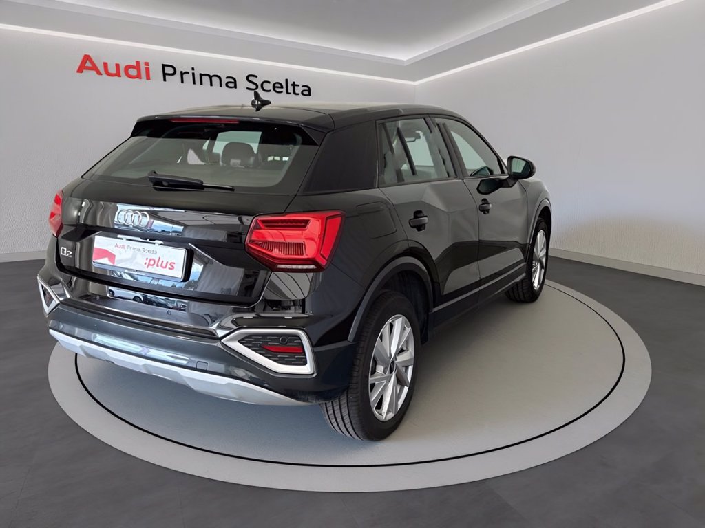 https://cdn-sm.caraffinity.it/images/vehicles/4708544/3/large