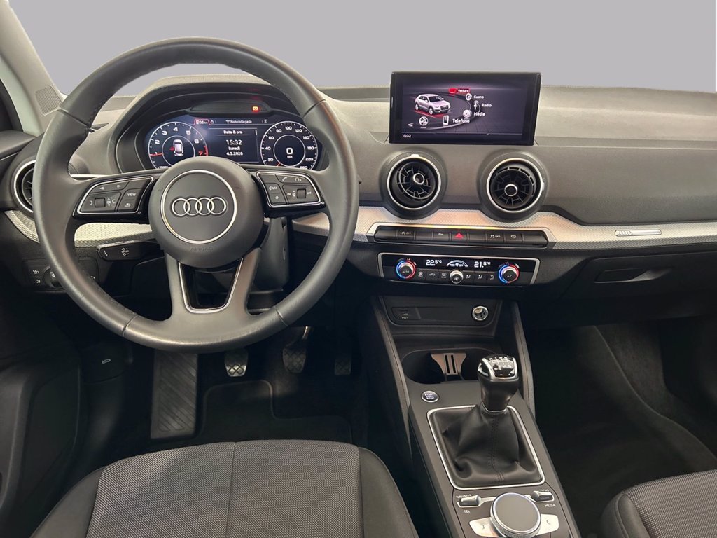 https://cdn-sm.caraffinity.it/images/vehicles/4708544/7/large