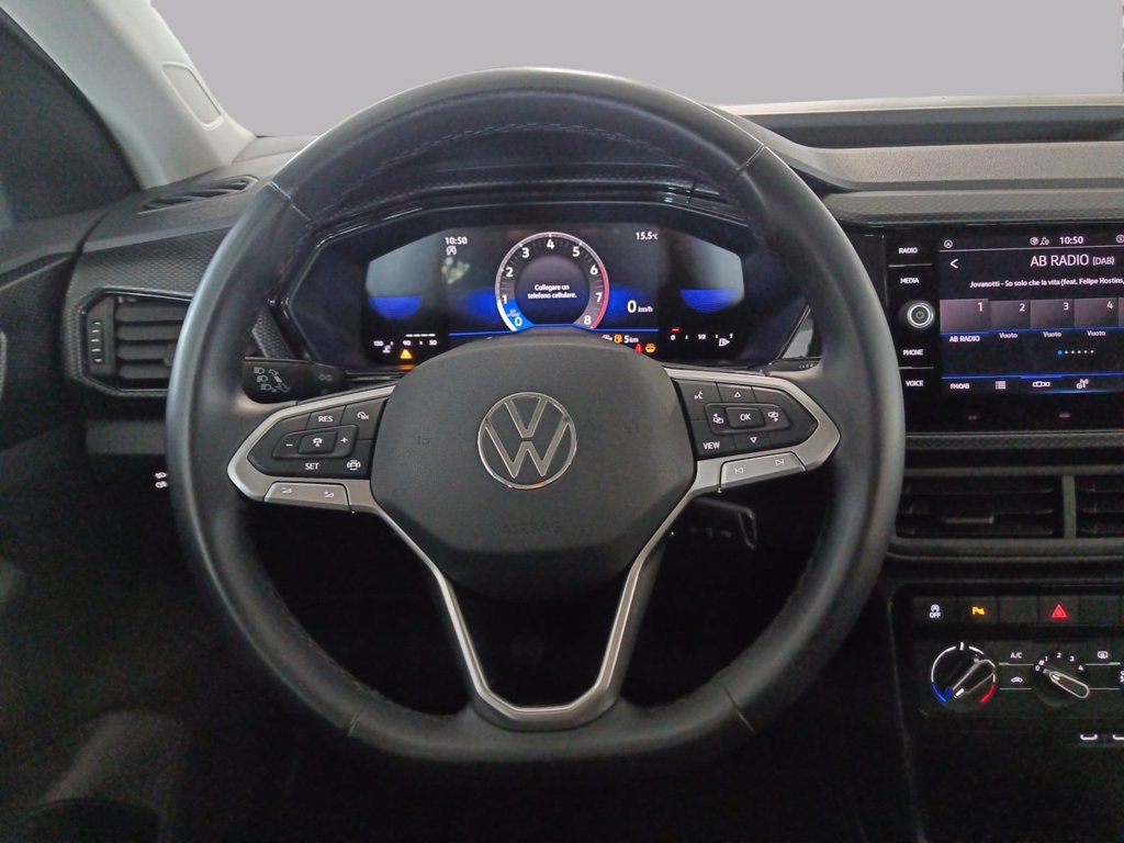 https://cdn-sm.caraffinity.it/images/vehicles/4709452/8/large