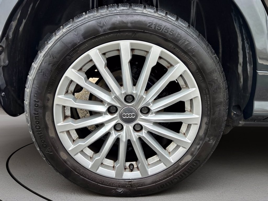 https://cdn-sm.caraffinity.it/images/vehicles/4709456/6/large
