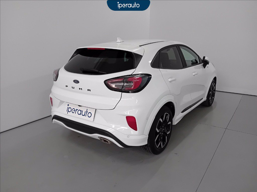 https://cdn-sm.caraffinity.it/images/vehicles/4709659/3/large