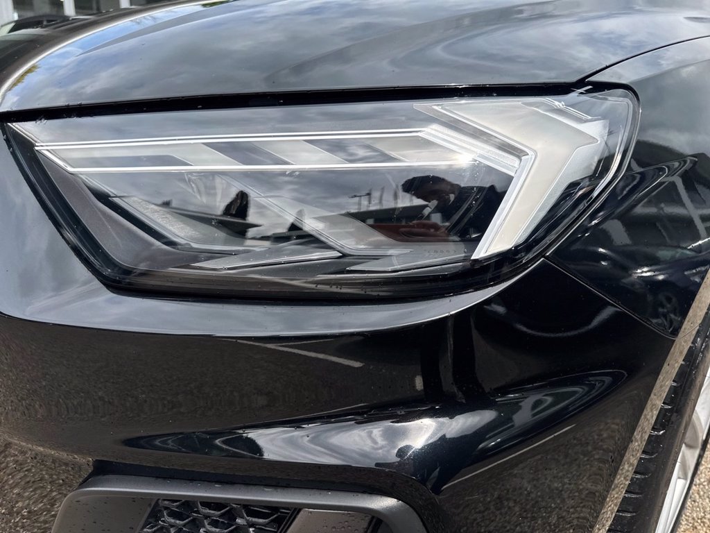 https://cdn-sm.caraffinity.it/images/vehicles/4709878/5/large