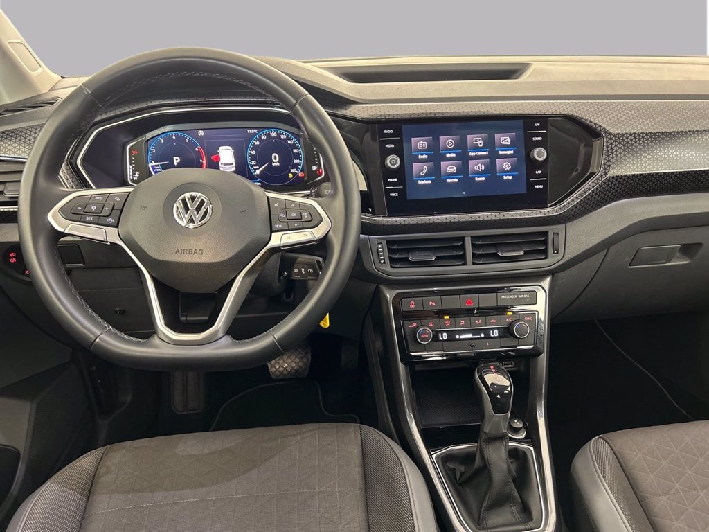 https://cdn-sm.caraffinity.it/images/vehicles/4710104/7/large