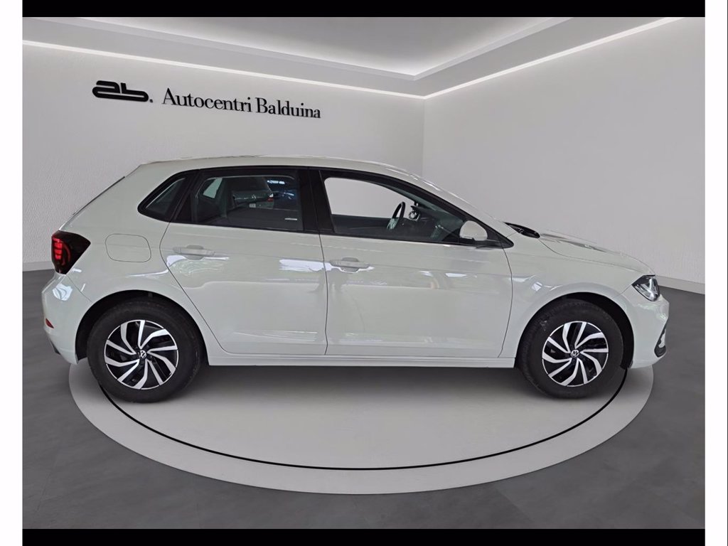 https://cdn-sm.caraffinity.it/images/vehicles/4710110/2/large