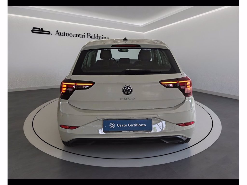 https://cdn-sm.caraffinity.it/images/vehicles/4710110/4/large