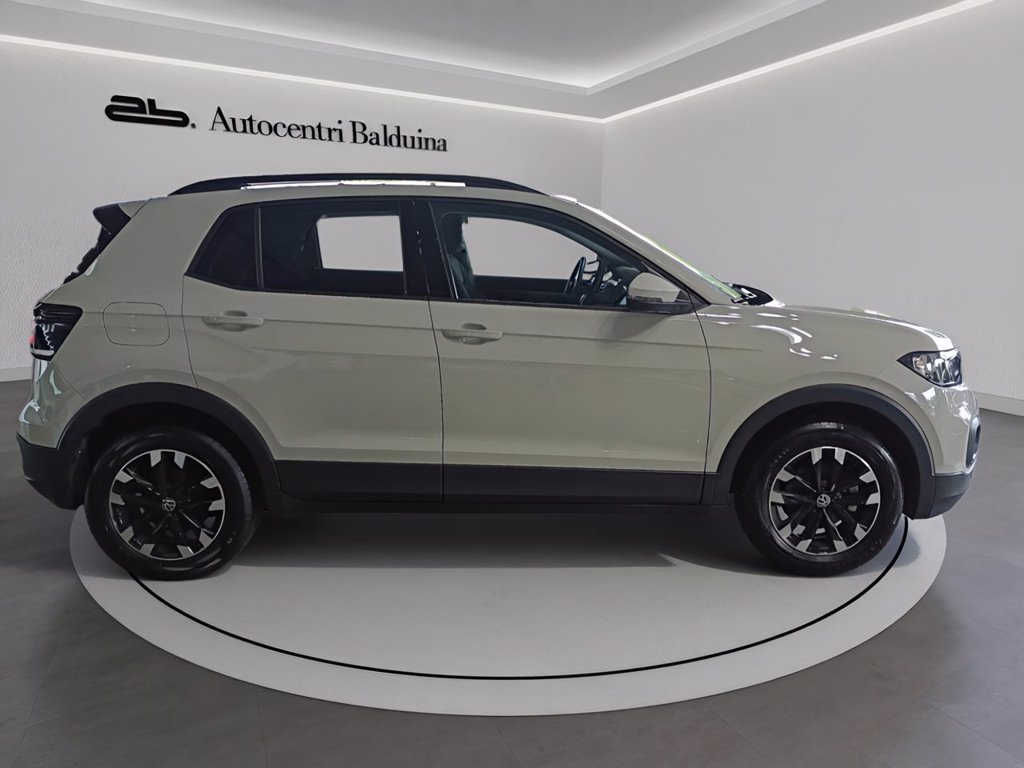 https://cdn-sm.caraffinity.it/images/vehicles/4710947/2/large