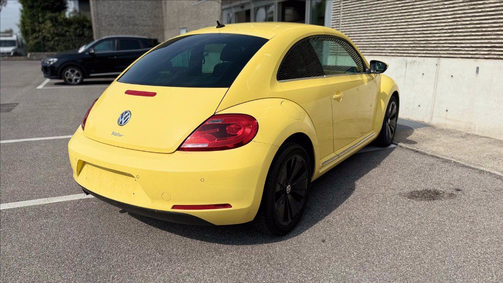 https://cdn-sm.caraffinity.it/images/vehicles/4711465/3/large