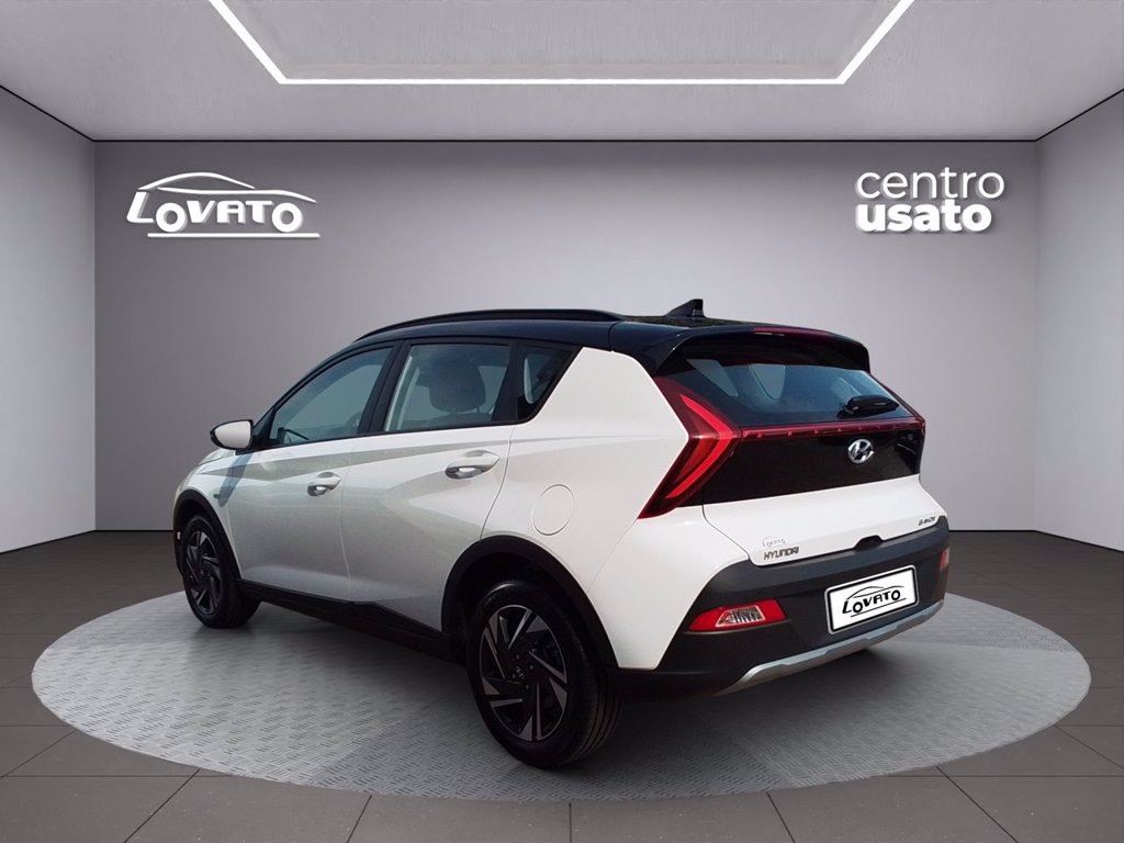 https://cdn-sm.caraffinity.it/images/vehicles/4711598/2/large