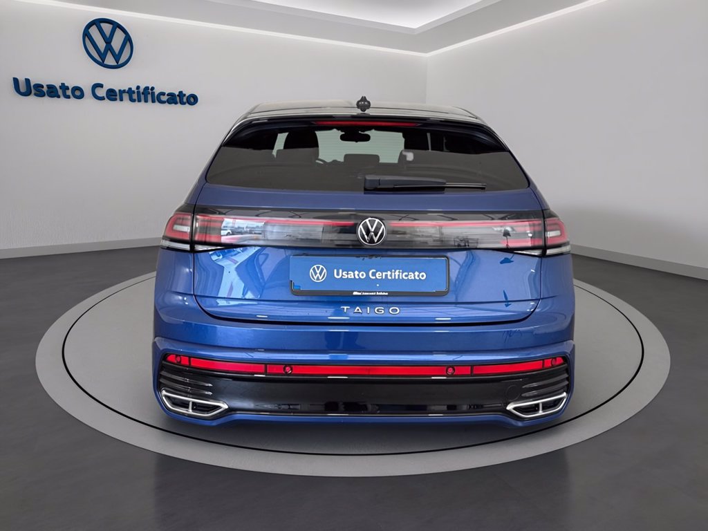 https://cdn-sm.caraffinity.it/images/vehicles/4711929/4/large