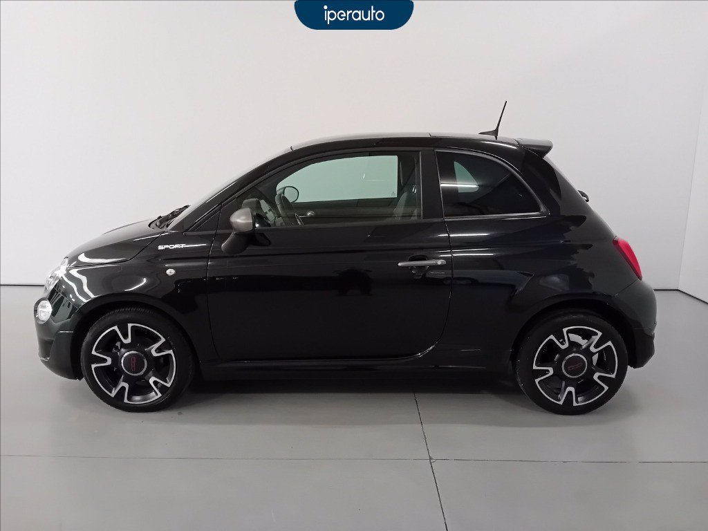 https://cdn-sm.caraffinity.it/images/vehicles/4712146/2/large