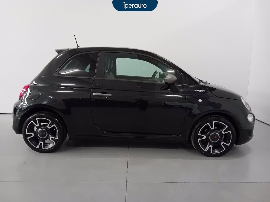 https://cdn-sm.caraffinity.it/images/vehicles/4712146/5/large