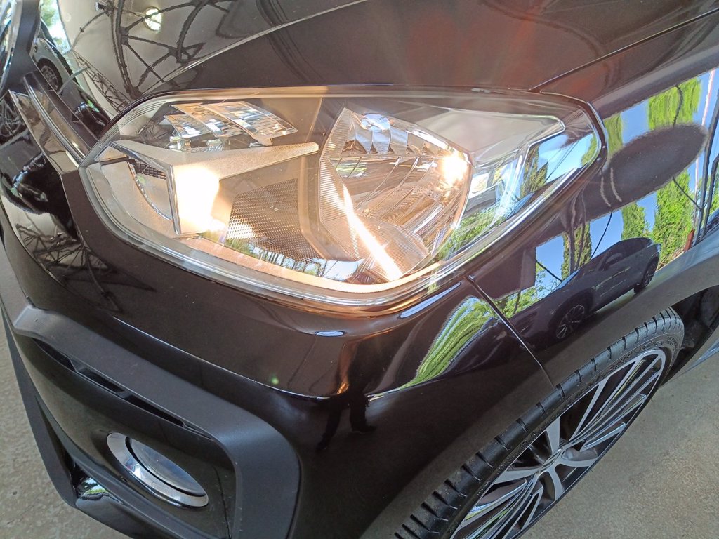 https://cdn-sm.caraffinity.it/images/vehicles/4713026/5/large