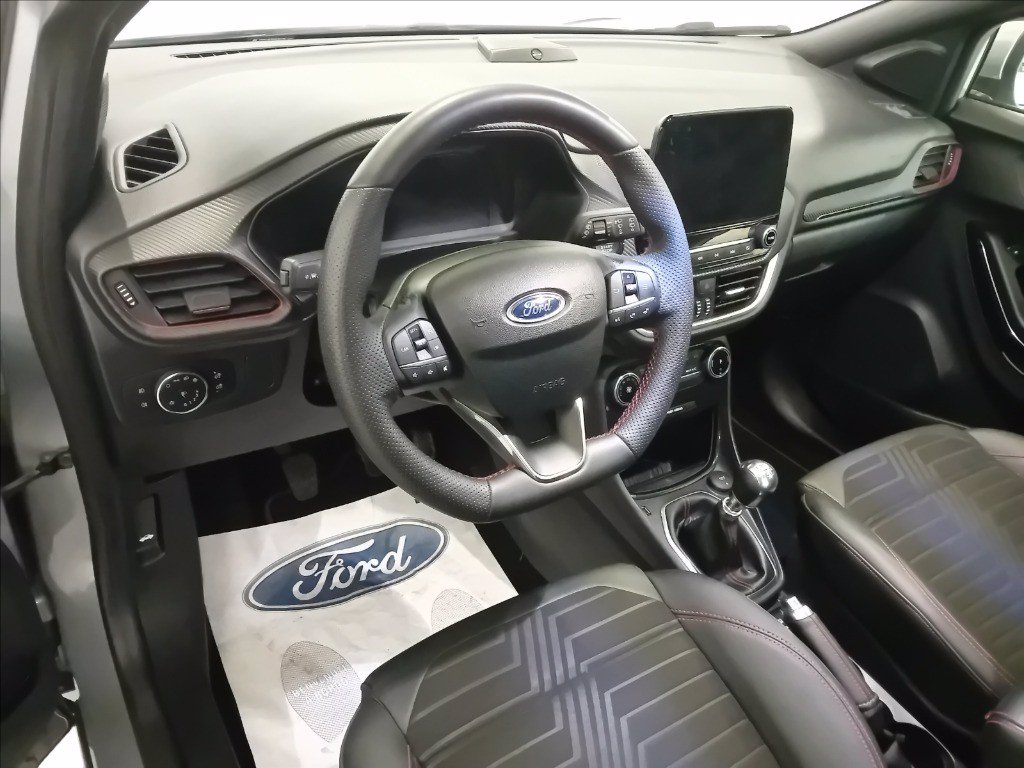 https://cdn-sm.caraffinity.it/images/vehicles/4713259/7/large