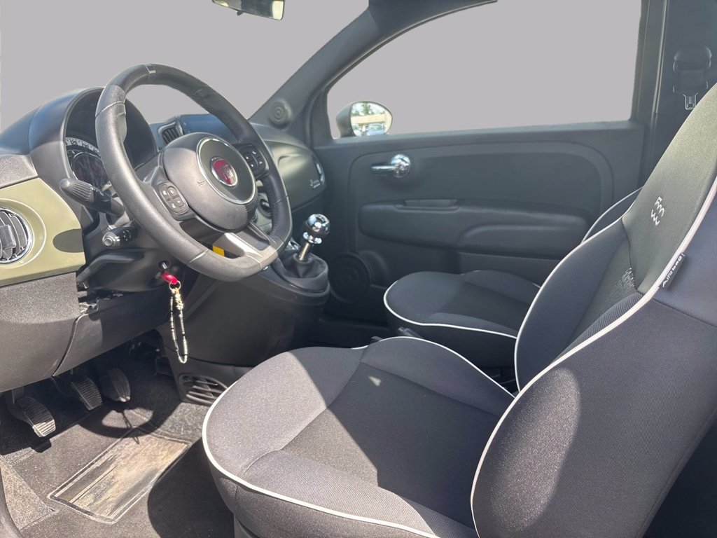 https://cdn-sm.caraffinity.it/images/vehicles/4713833/8/large