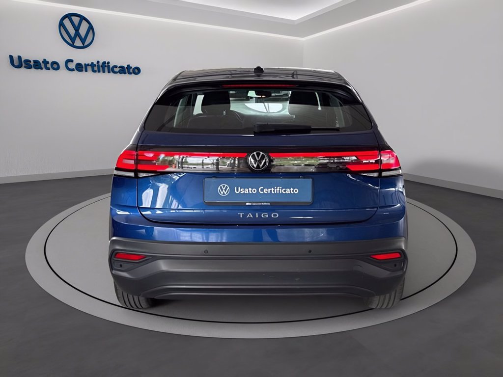 https://cdn-sm.caraffinity.it/images/vehicles/4713838/4/large