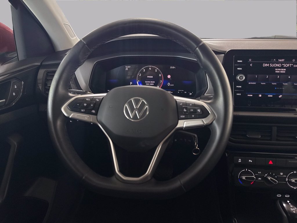 https://cdn-sm.caraffinity.it/images/vehicles/4713839/8/large