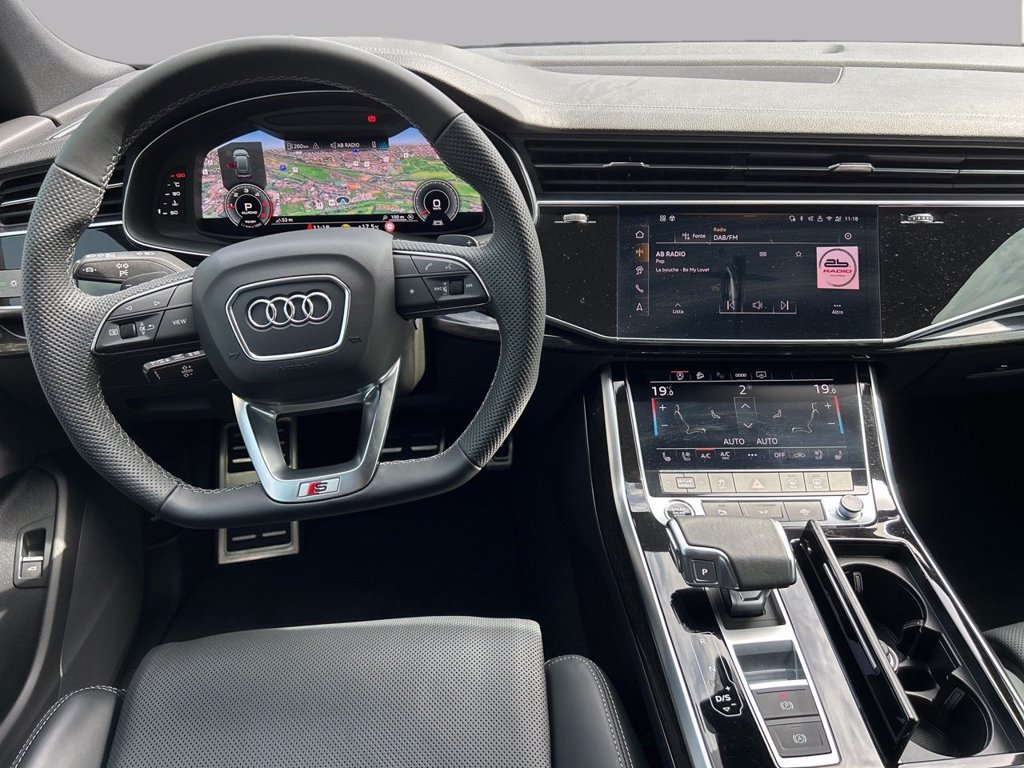 https://cdn-sm.caraffinity.it/images/vehicles/4714149/7/large