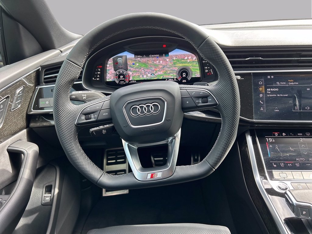 https://cdn-sm.caraffinity.it/images/vehicles/4714149/8/large