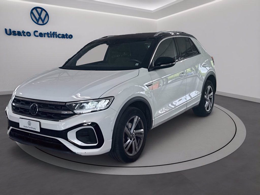 https://cdn-sm.caraffinity.it/images/vehicles/4715206/0/large?format=jpeg
