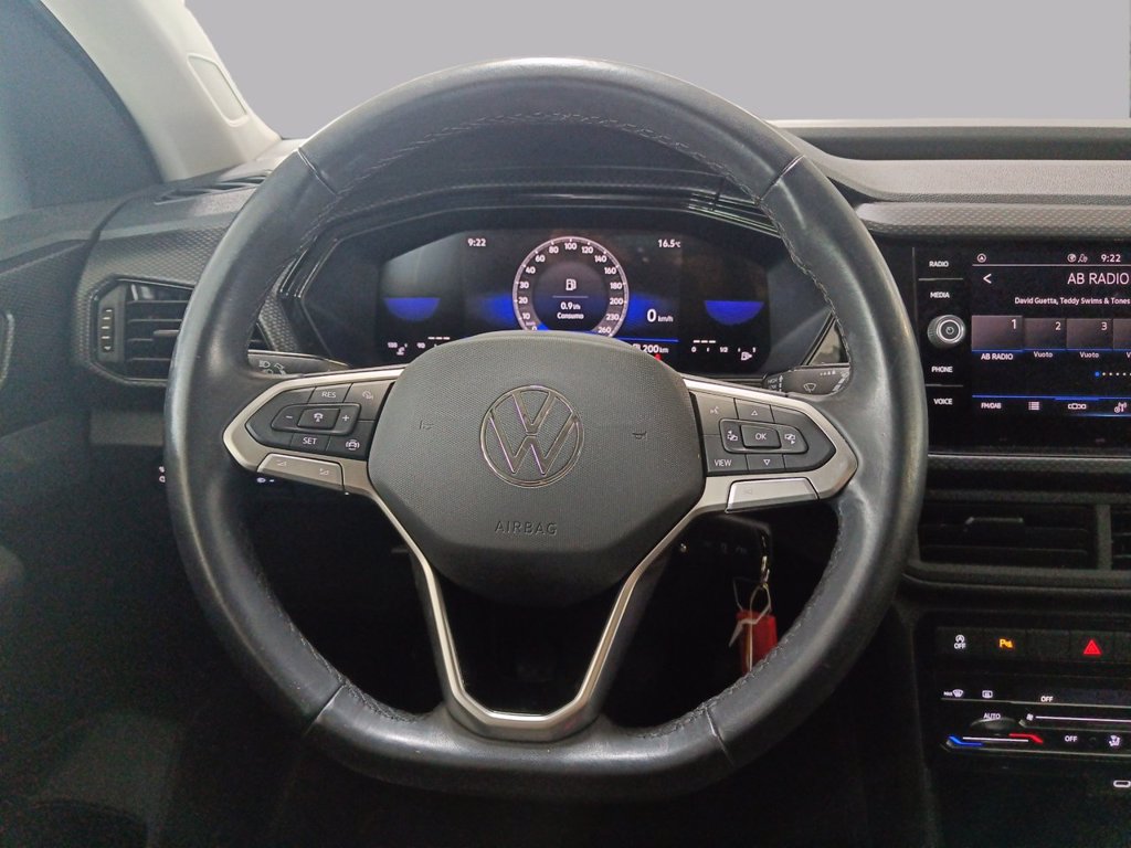 https://cdn-sm.caraffinity.it/images/vehicles/4715211/8/large