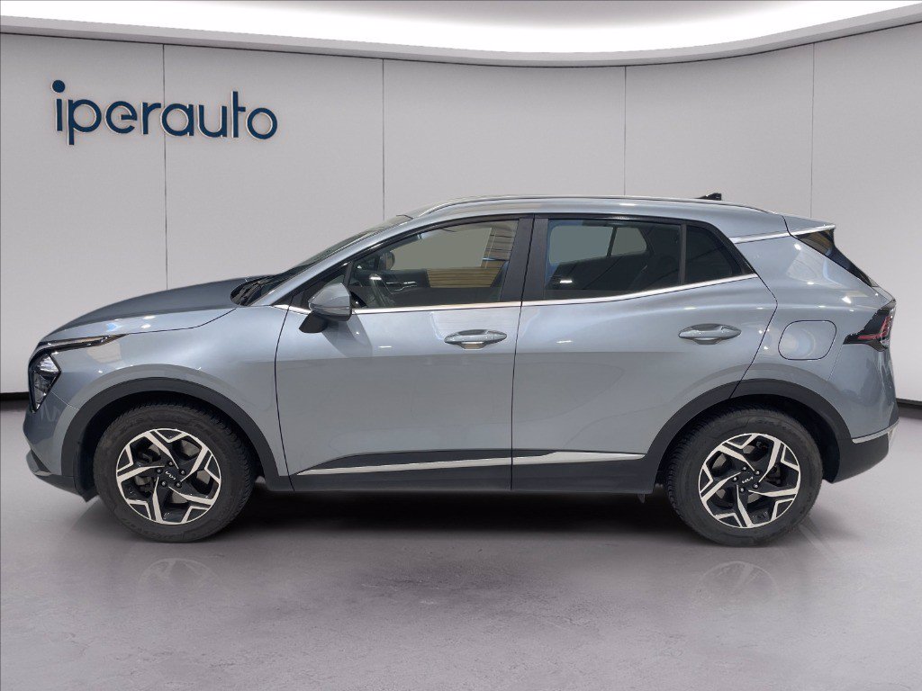 https://cdn-sm.caraffinity.it/images/vehicles/4717133/7/large