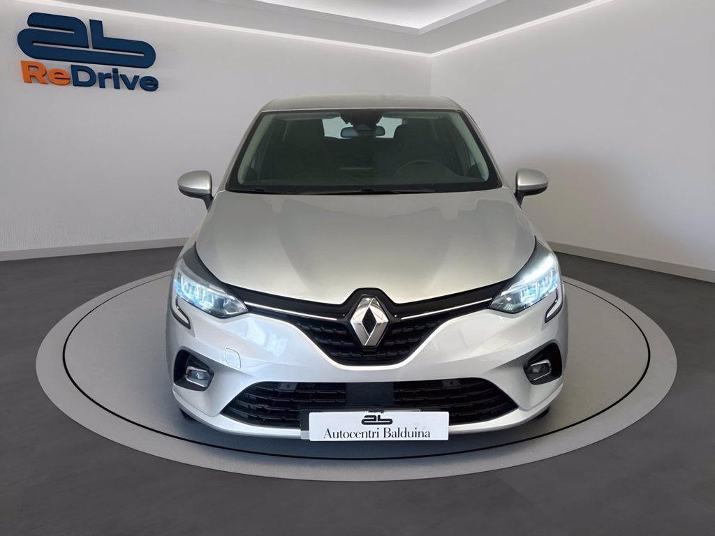 https://cdn-sm.caraffinity.it/images/vehicles/4717480/1/large