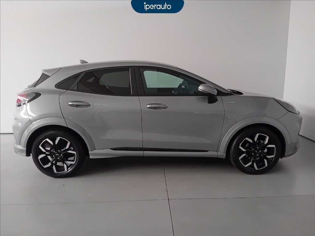https://cdn-sm.caraffinity.it/images/vehicles/4718128/5/large