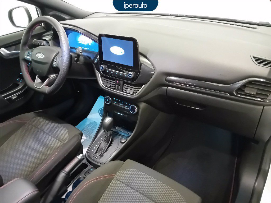 https://cdn-sm.caraffinity.it/images/vehicles/4718131/8/large