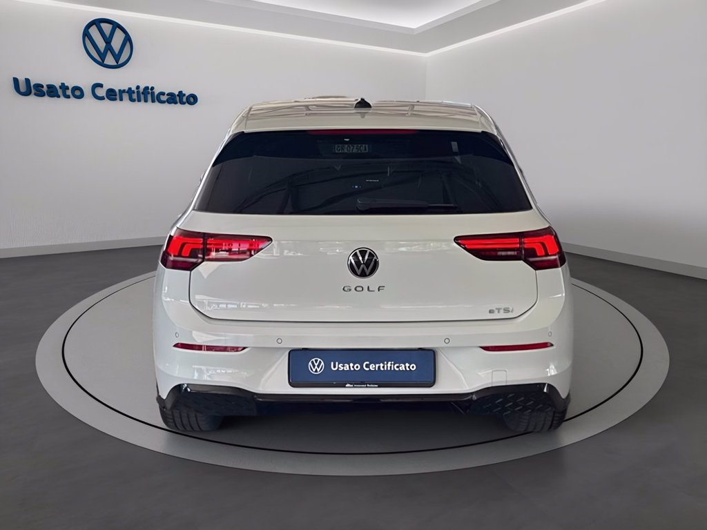 https://cdn-sm.caraffinity.it/images/vehicles/4718654/4/large