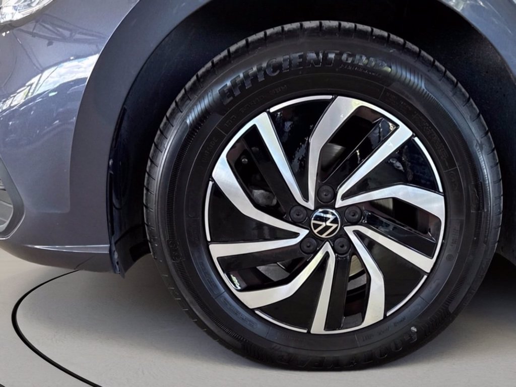 https://cdn-sm.caraffinity.it/images/vehicles/4720003/5/large