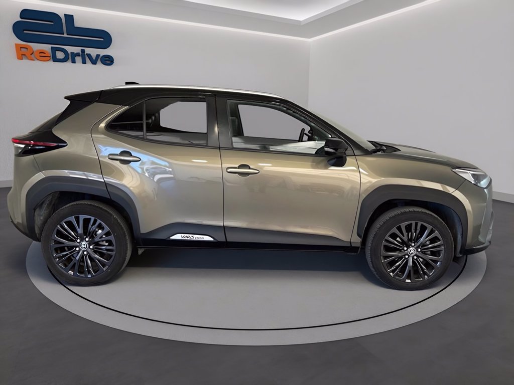 https://cdn-sm.caraffinity.it/images/vehicles/4721281/2/large